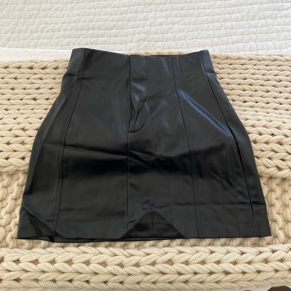 Zara mini skirt